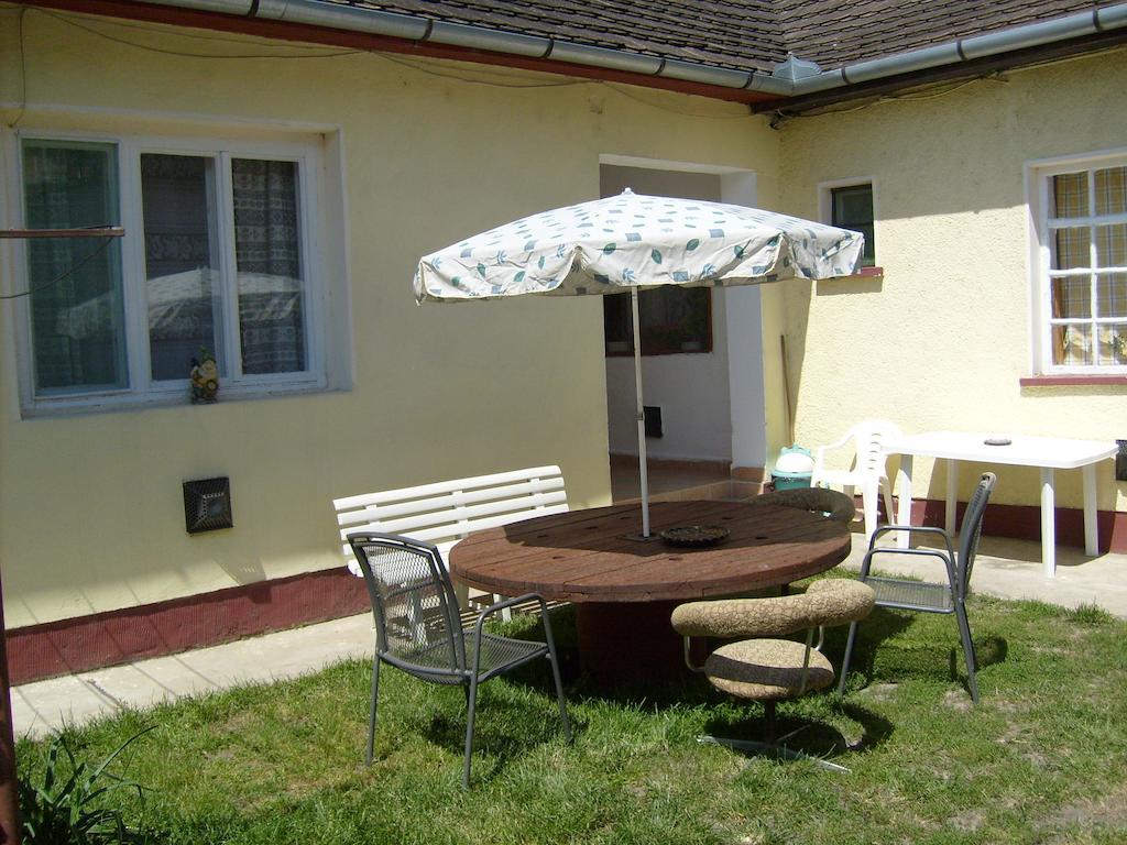 Toth Maganszallas Hajduszoboszlo Apartment Екстериор снимка