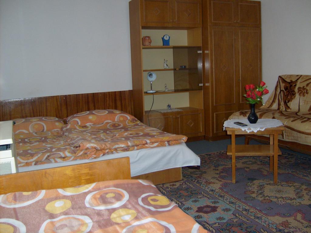 Toth Maganszallas Hajduszoboszlo Apartment Стая снимка